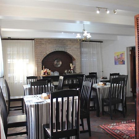 3 Liebeloft Guest House อีเดนเวล ภายนอก รูปภาพ