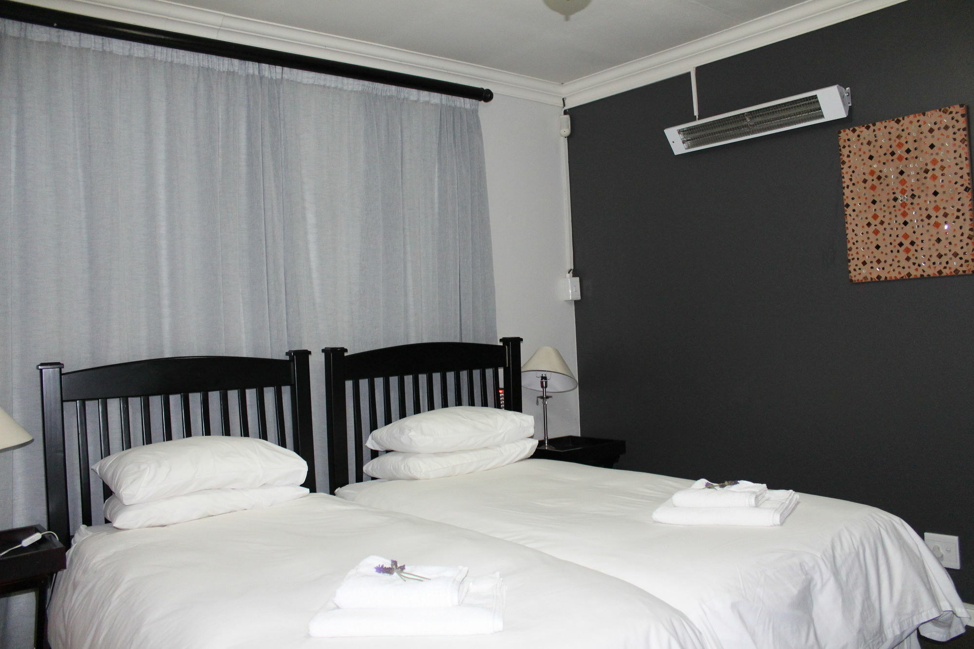3 Liebeloft Guest House อีเดนเวล ภายนอก รูปภาพ